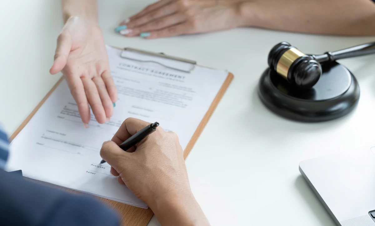 Le droit immobilier : un enjeu majeur pour l'achat de votre première maison