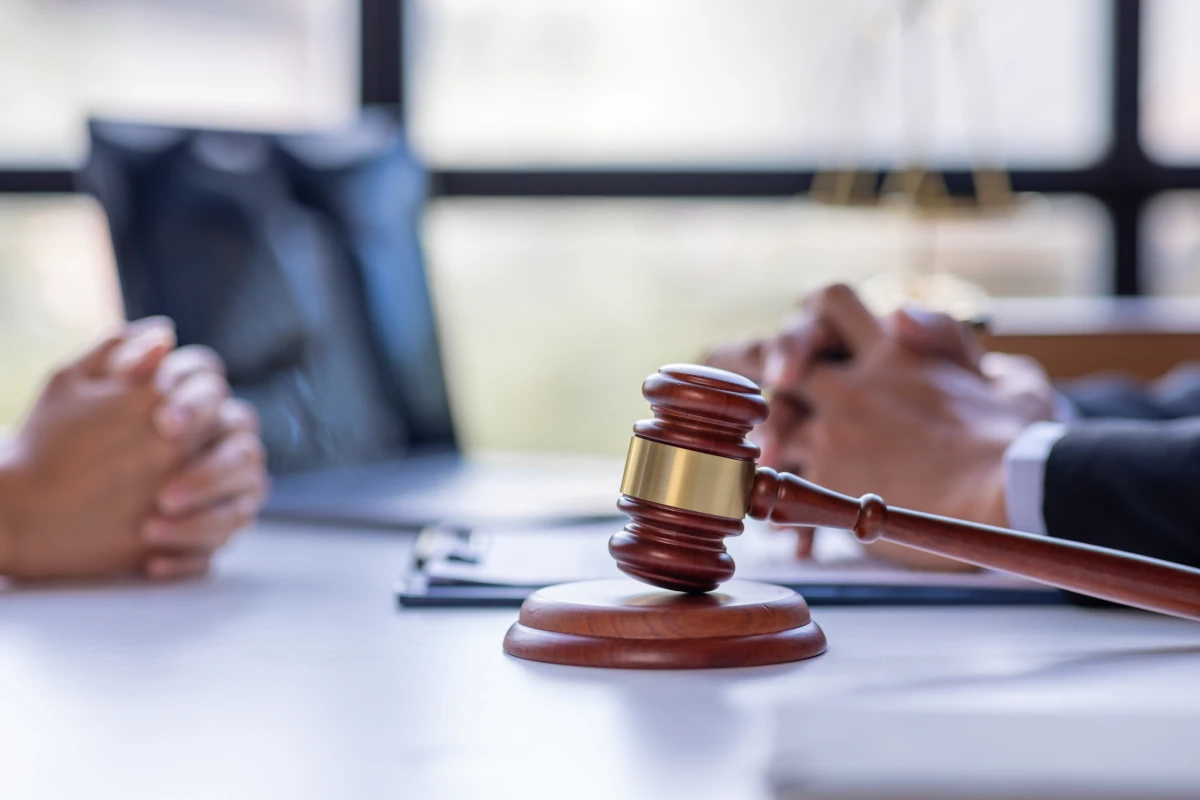 Comprendre les enjeux légaux de la copropriété en droit immobilier